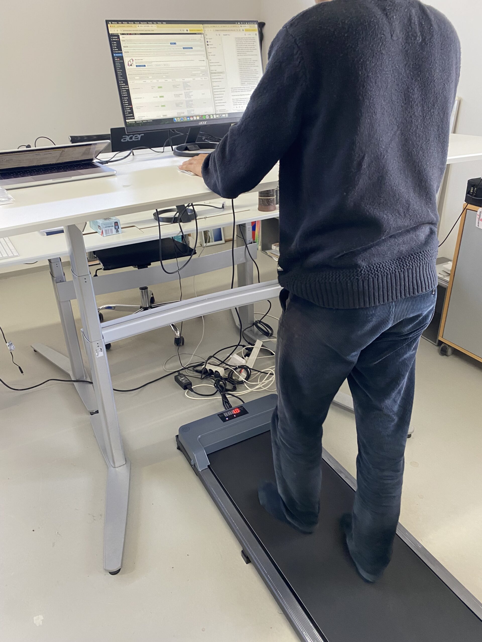 workwalk-gaabaand-til-arbejdsplads