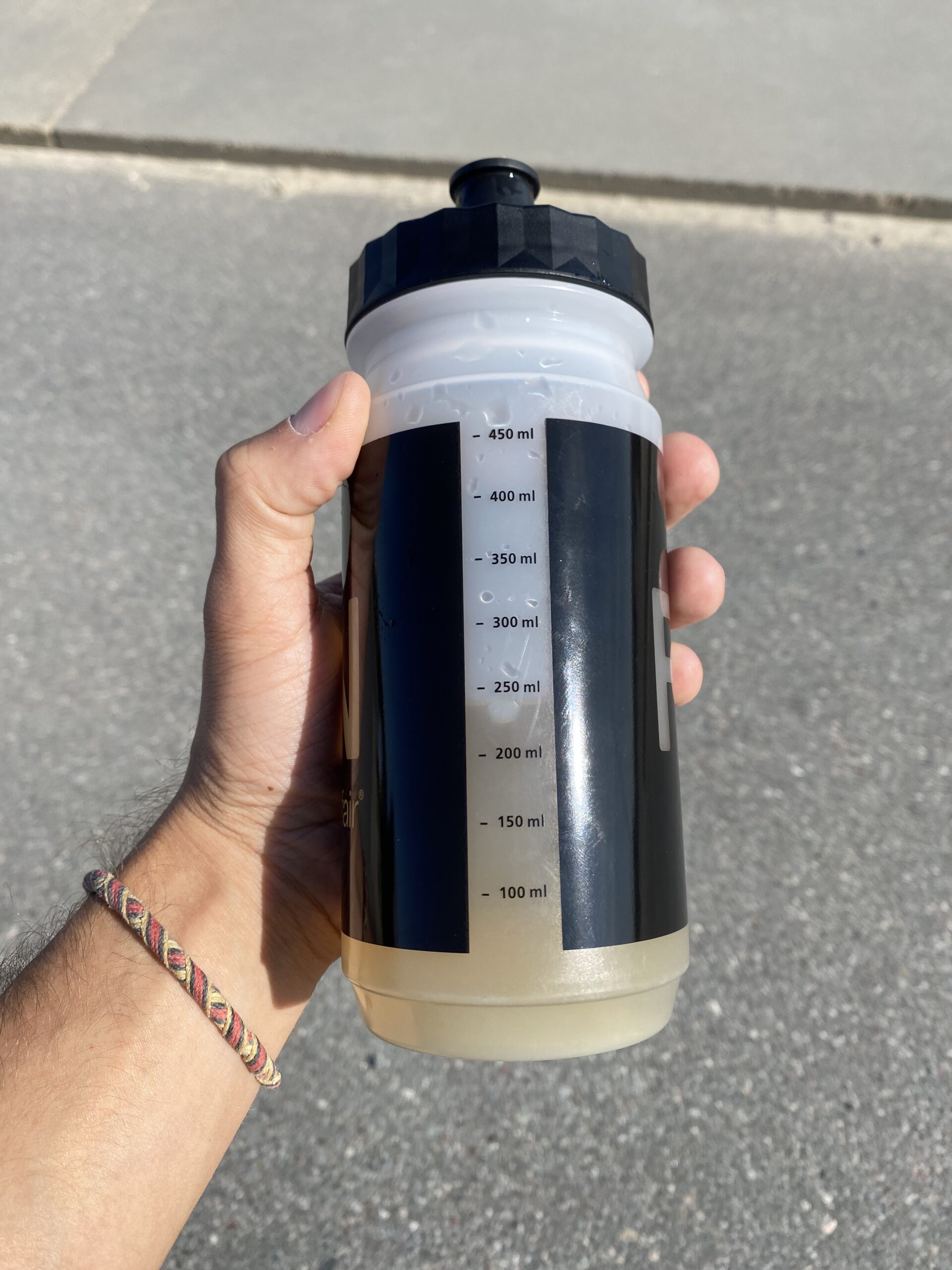 fusion-bottle-600-ml-med-elektrolytvand-i