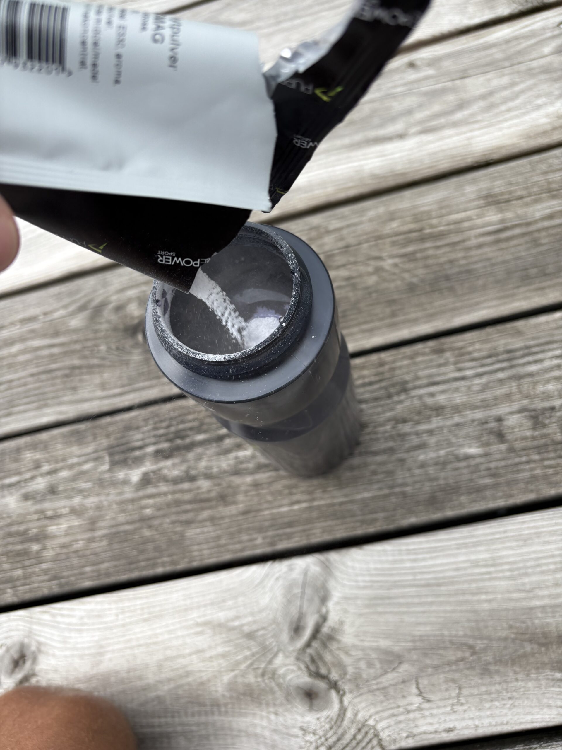 purepower-carbo-race-elektrolytpulver-med-blaabaersmag-01