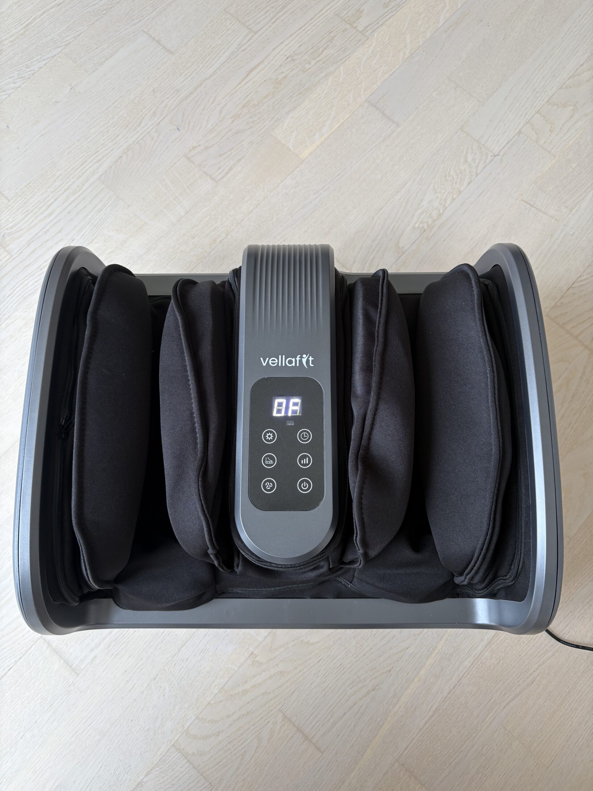 vellafit-fodmassager-pro-fodmassage-maskine-forfra