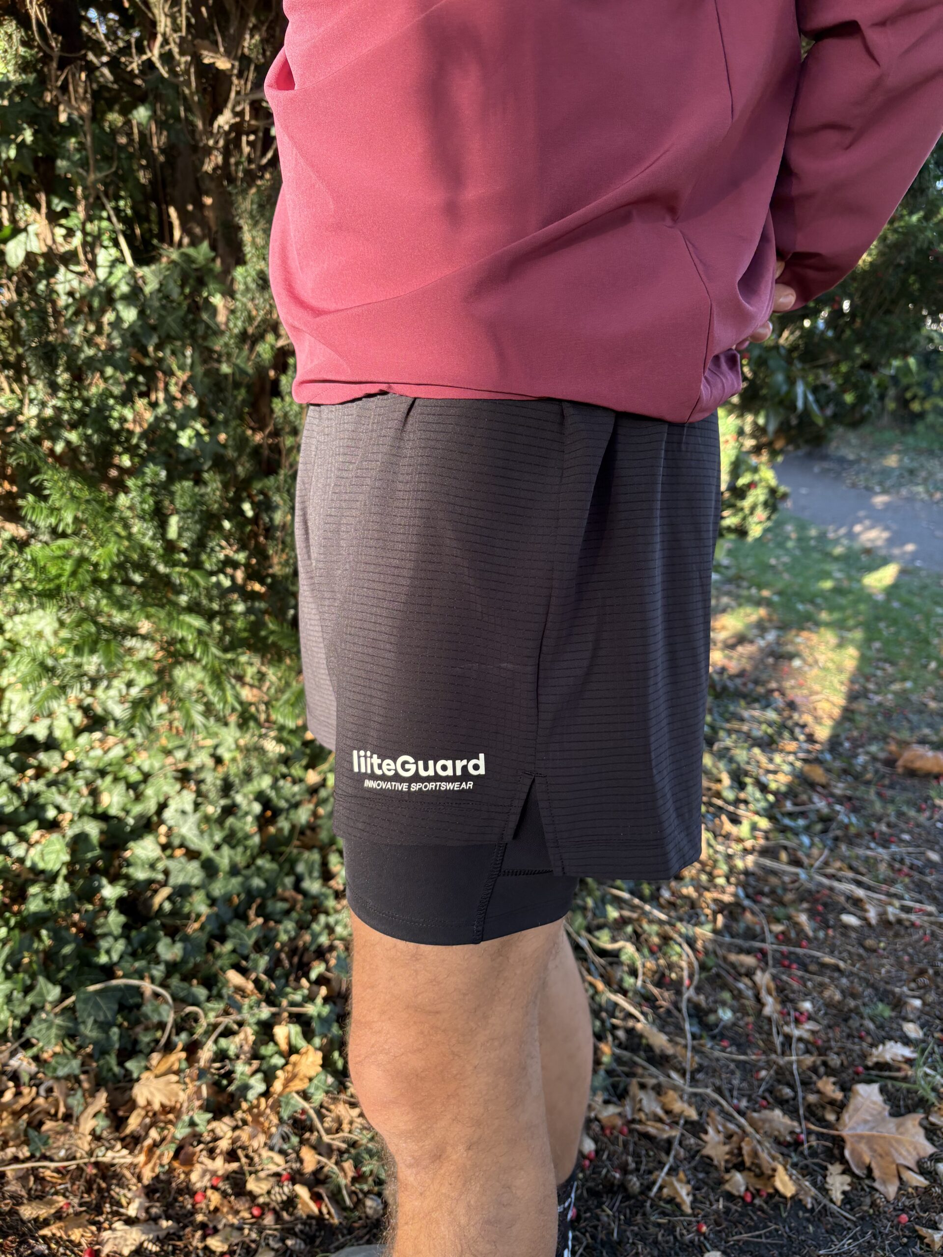 liiteguard-glu-tech-loebeshorts-2-i-1-med-anorak-jakke