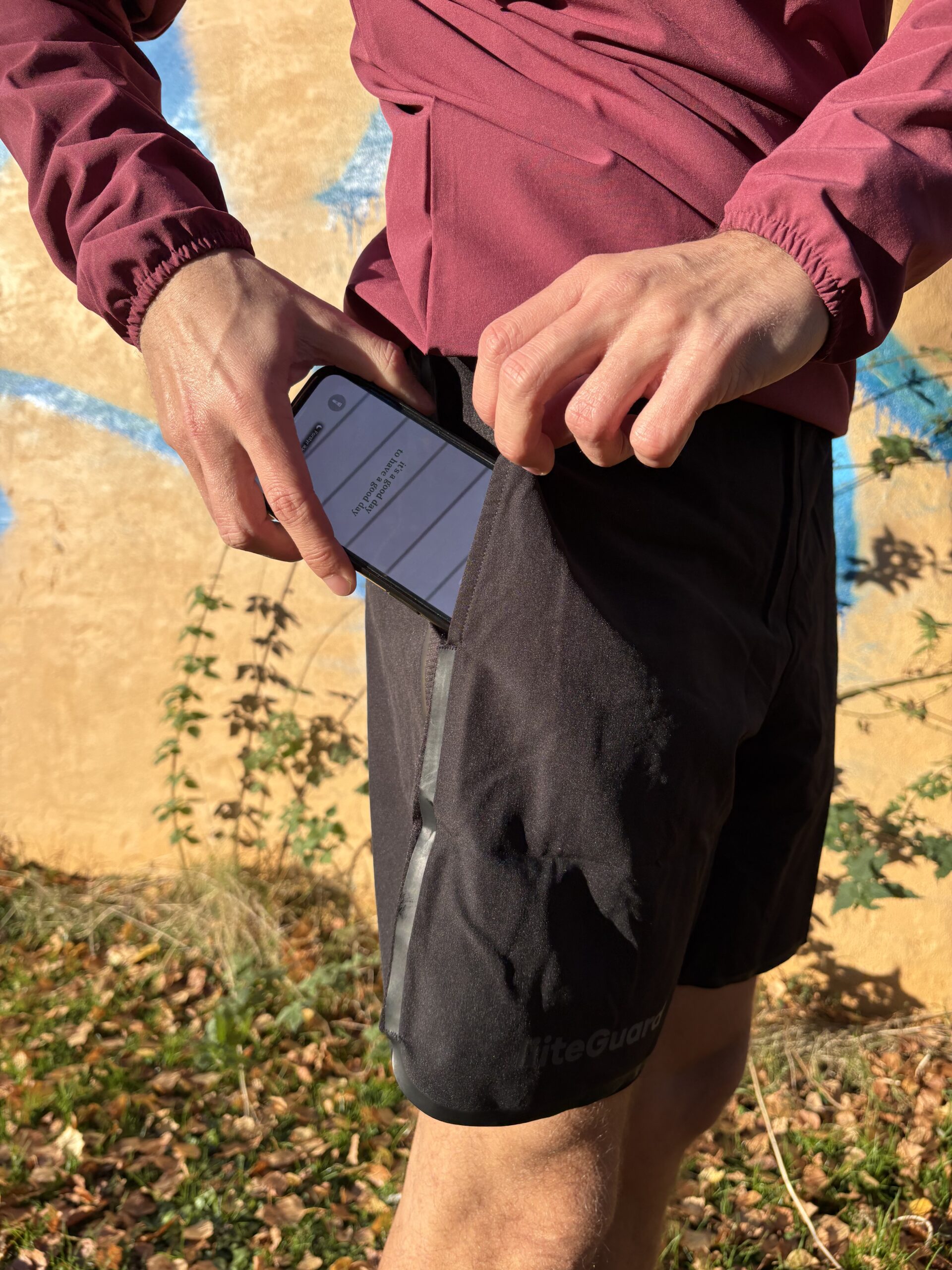 liiteguard-GLU-TECH-2IN1-SHORTS-med-lommer