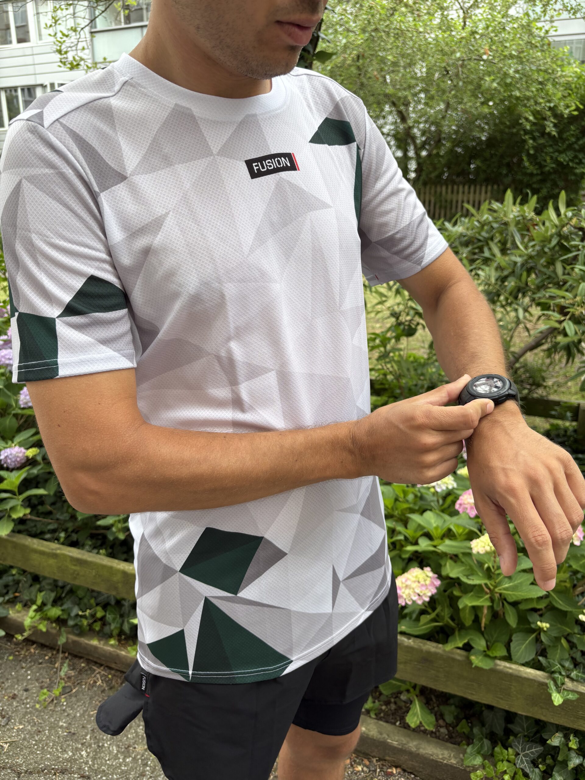 fusion-tempo-pro-run-t-shirt-race-green-01